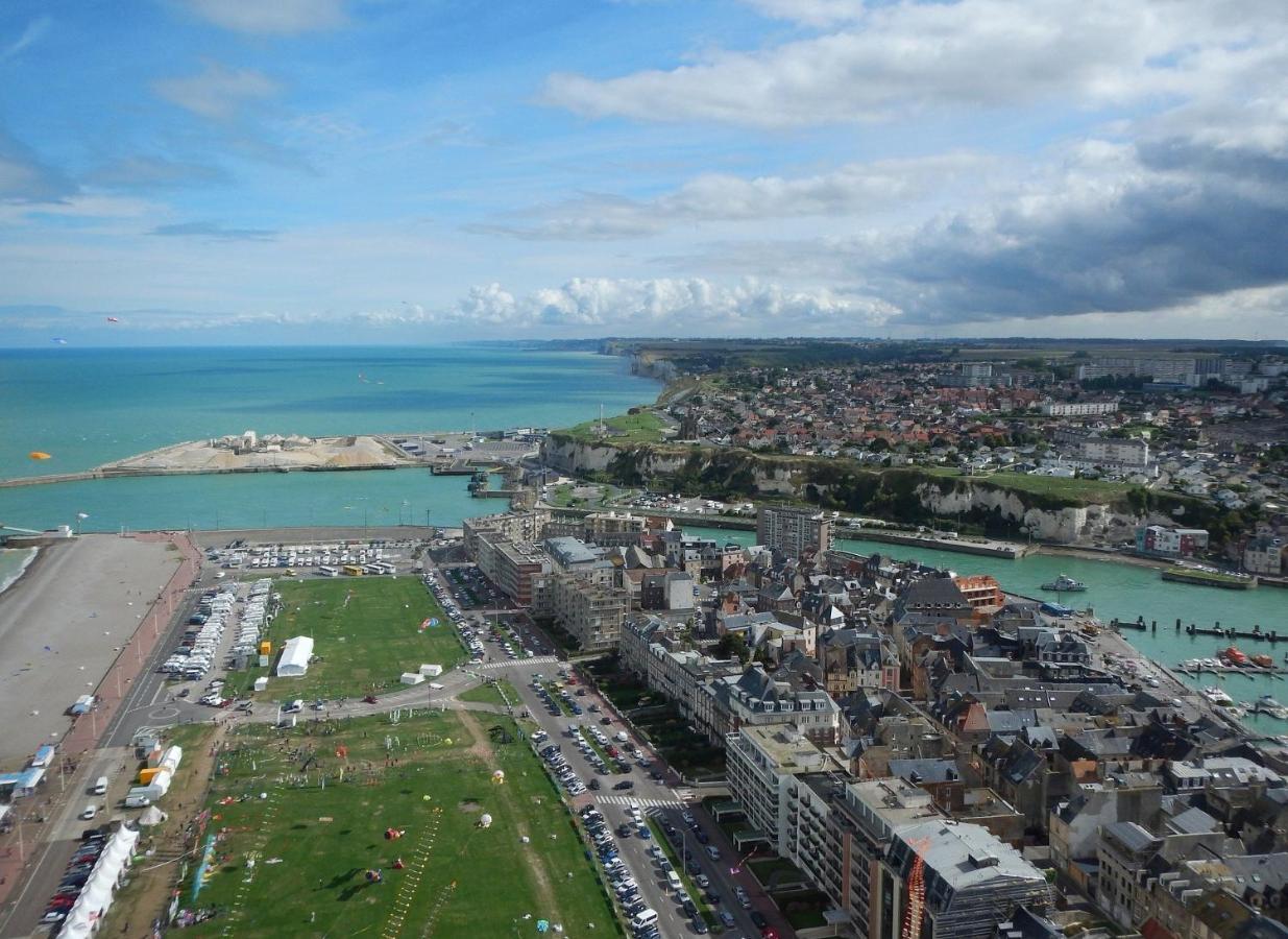Appartamento L'Horizon Bleu - Vue Panoramique & Proche Plage - Espace & Confort Dieppe Esterno foto